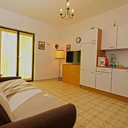 With Parking Space Banjole, - 20813 Apartment *